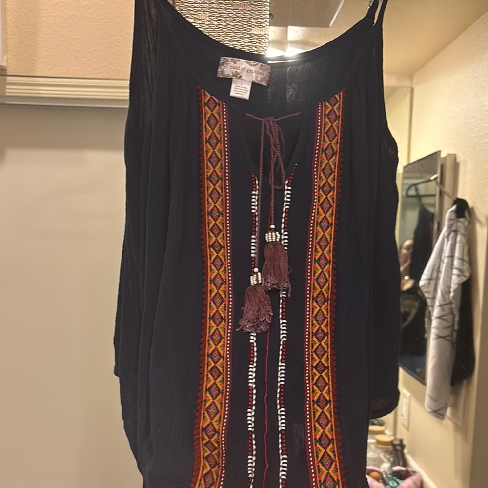 Band of Gypsies Bohemian navy top w tassels - Picture 4 of 4